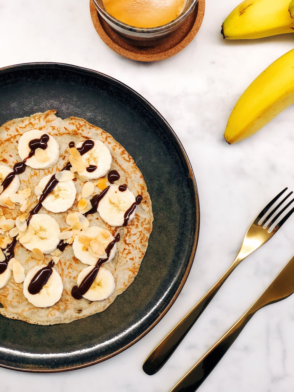 Spelt – boekweit pannenkoeken met chocolade en&nbsp;banaan
