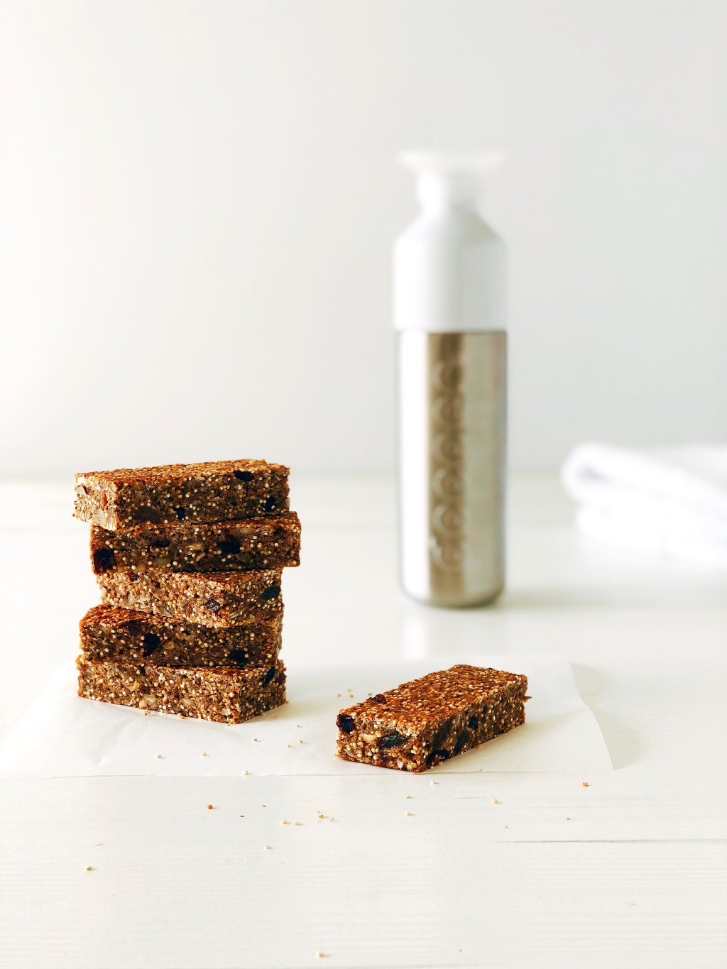 Quinoa energy bars